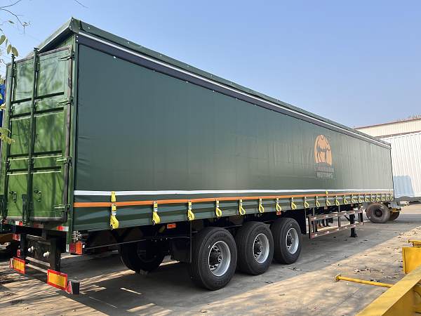 3 Axle Curtain Side Semi Trailer