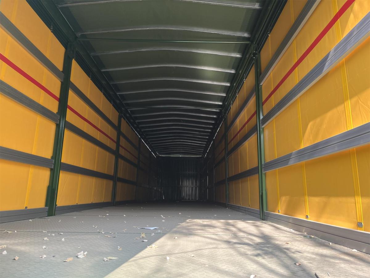 3 Axle Curtain Side Semi Trailer