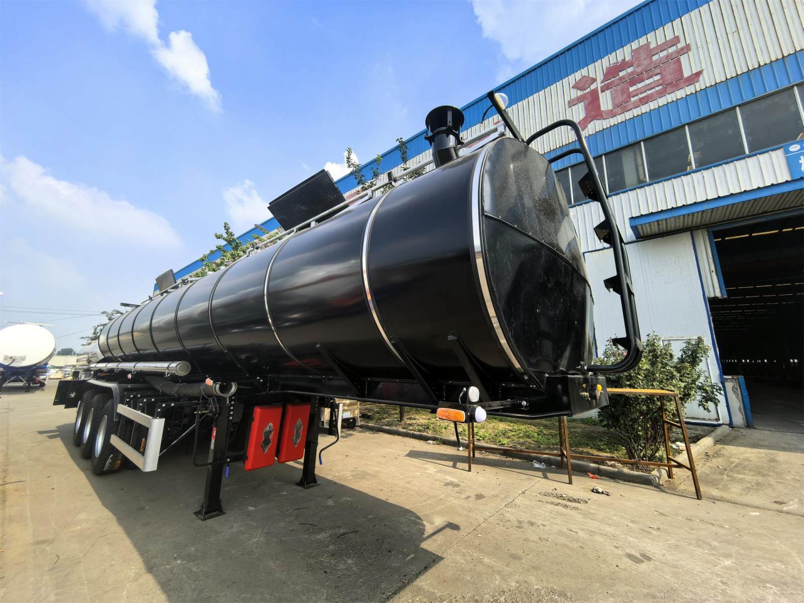 3 Axle Bitumen Tanker Semi Trailer