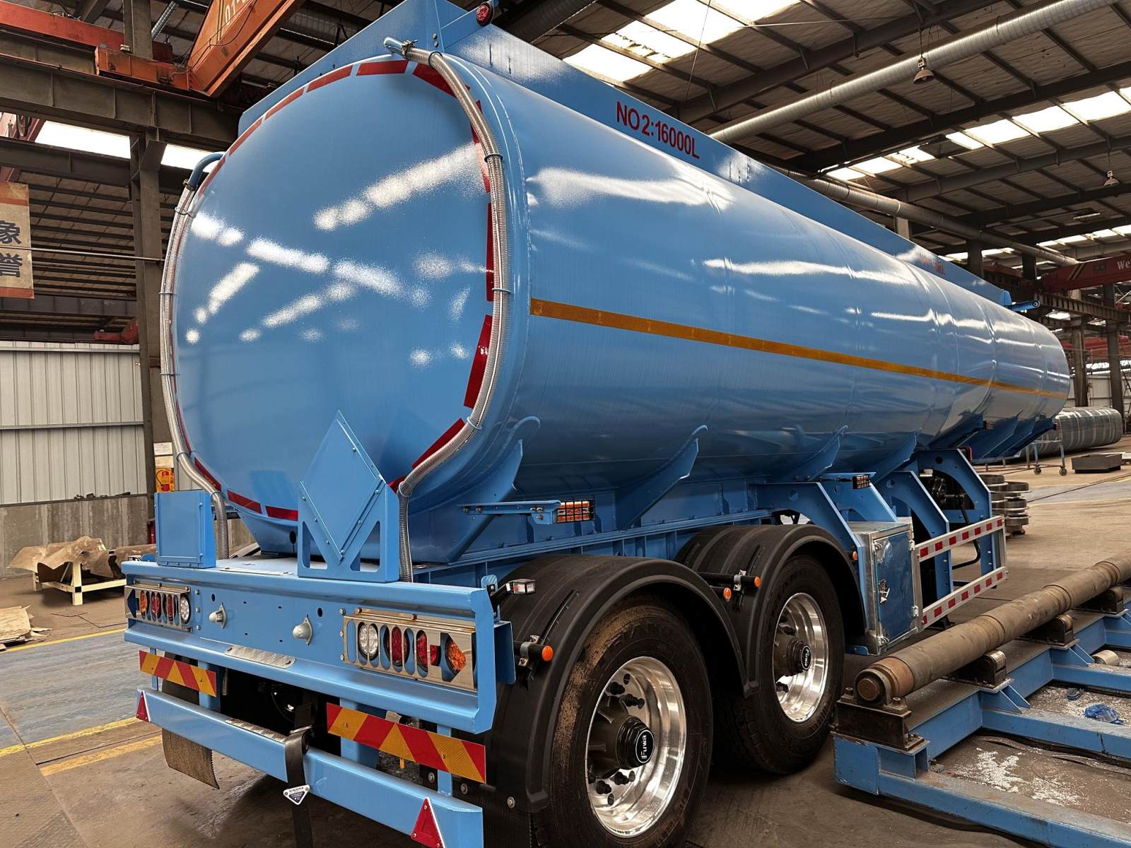 2 Axle Fuel Tanker Semi Trailer