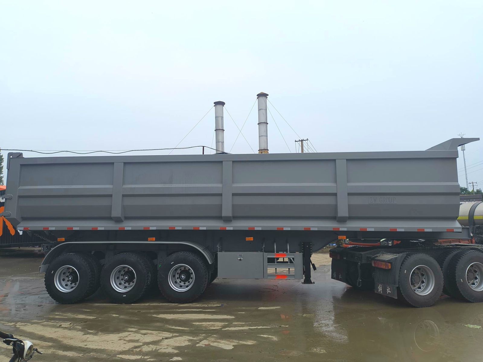 3 Axle Rear Dump Semi Trailer