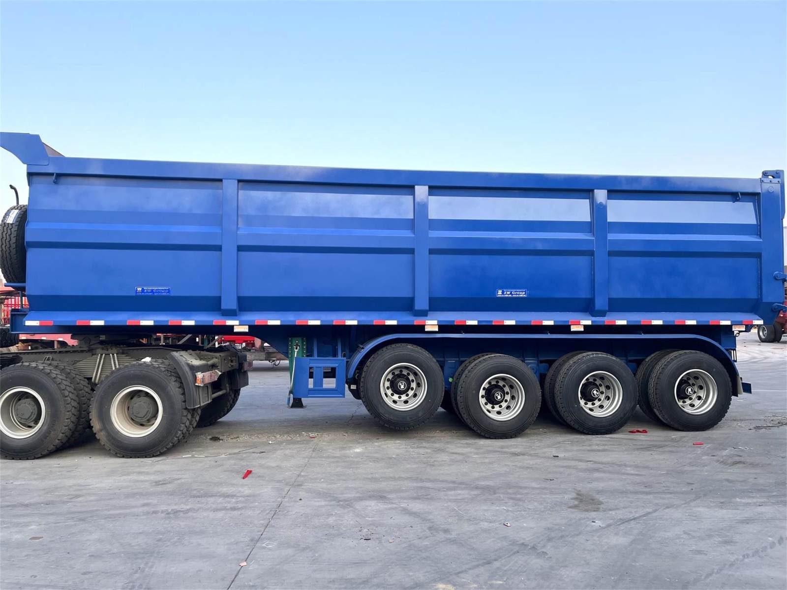 4 Axle End Dump Trailer