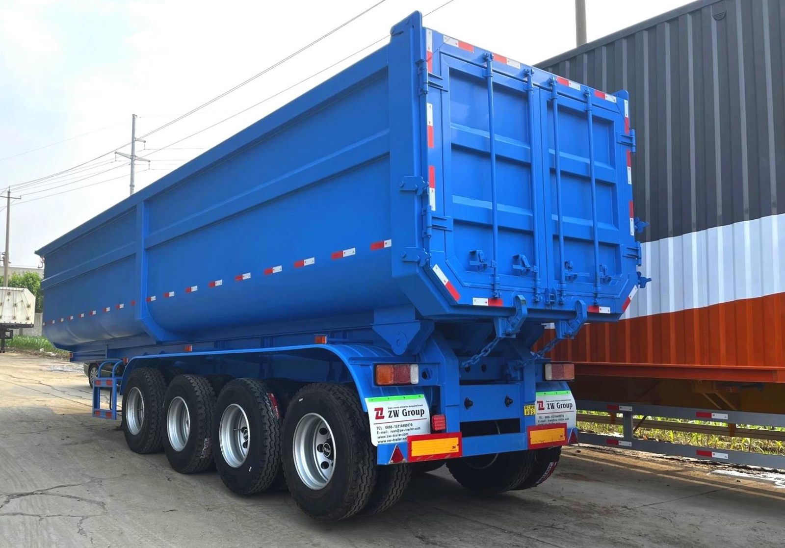 4 Axle End Dump Trailer