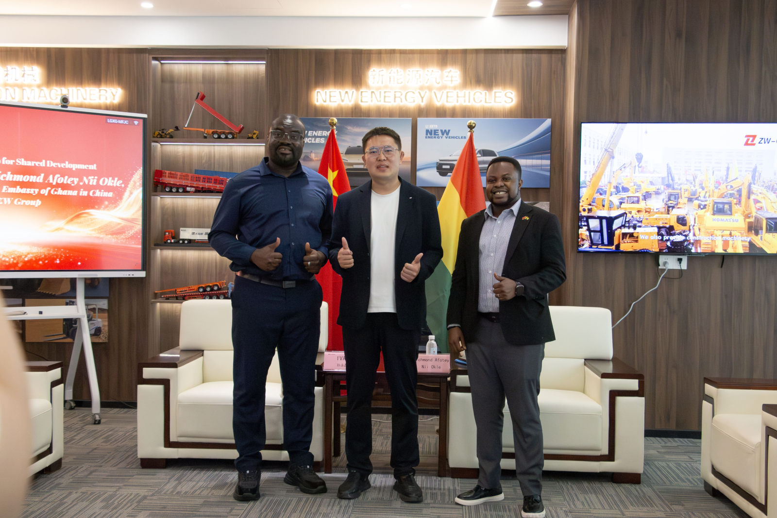 Ivan Sun with the Ambassador of Ghana