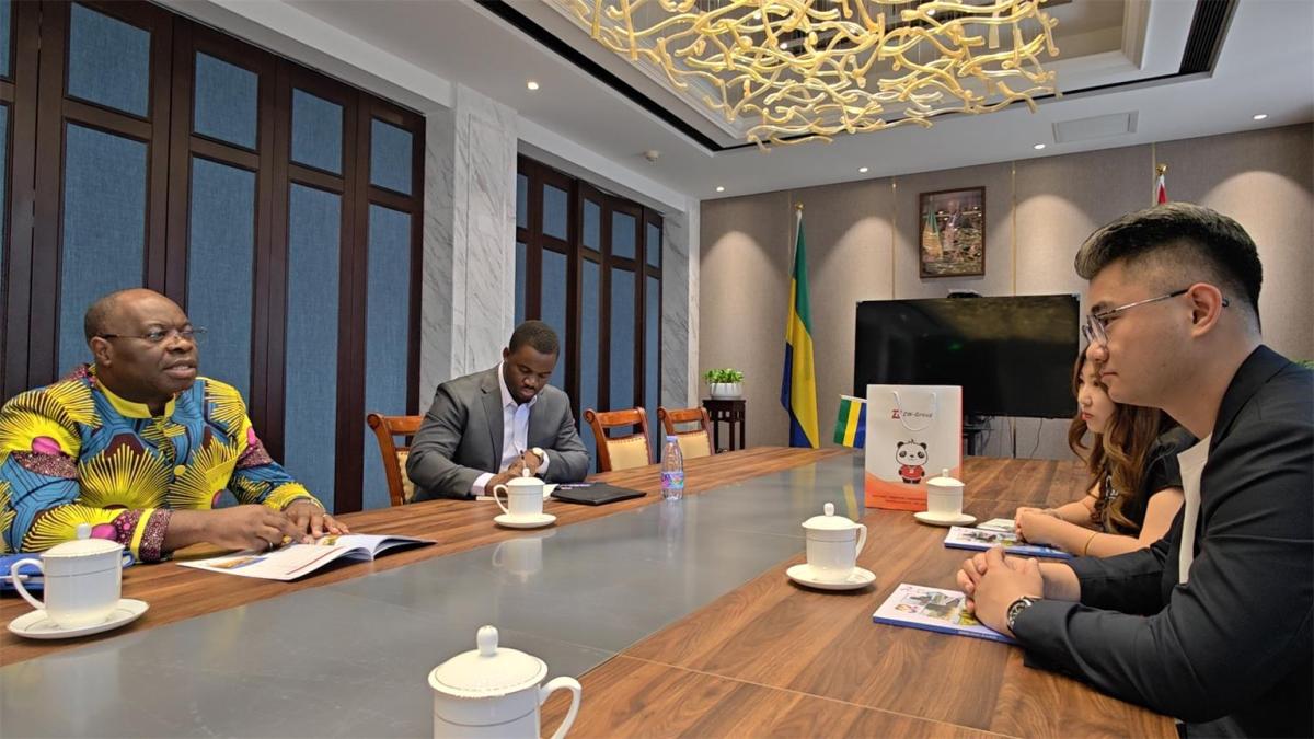 ZW Group and Gabon Ambassador Enhance Semi Trailer Fleet Supply