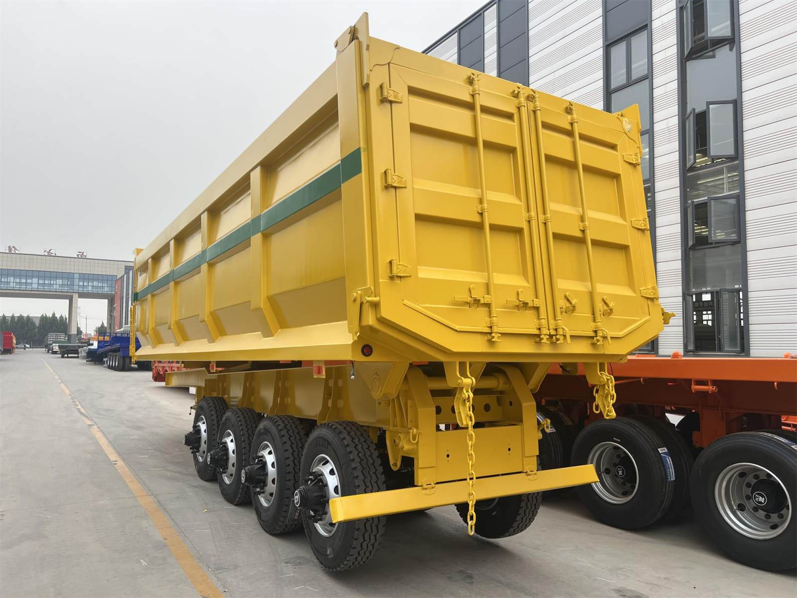 4 Axle Dump Semi Trailer