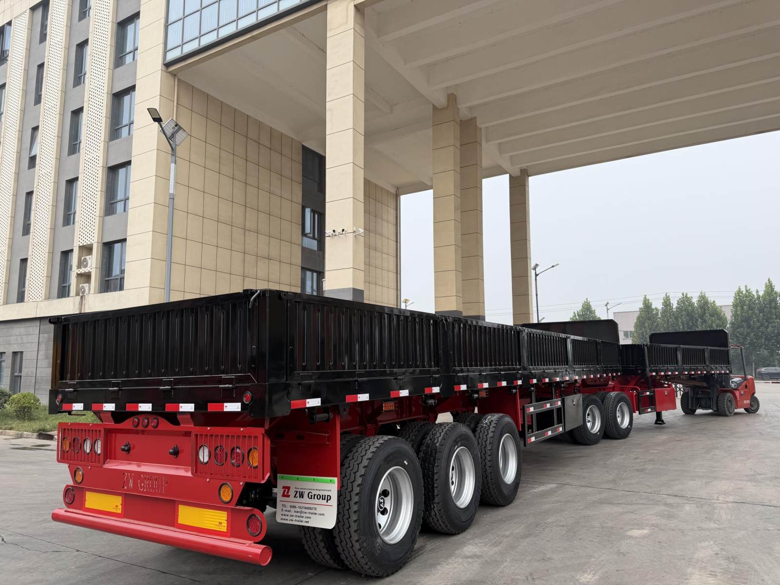 Superlink Sidewall Semi Trailer