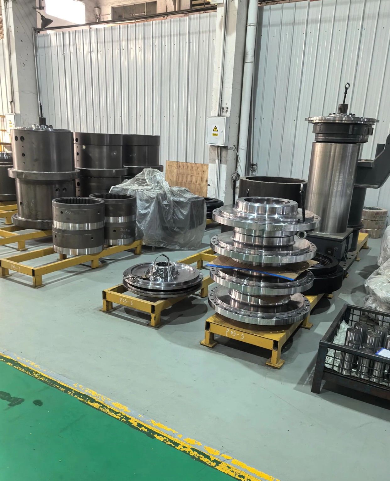 Forged cylindrical parts Forged cylindrical parts