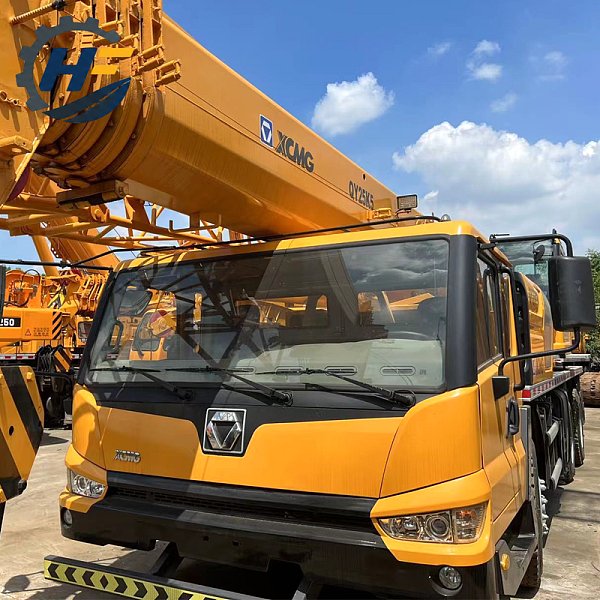 XCMG QY25K5 25 Ton Truck Crane