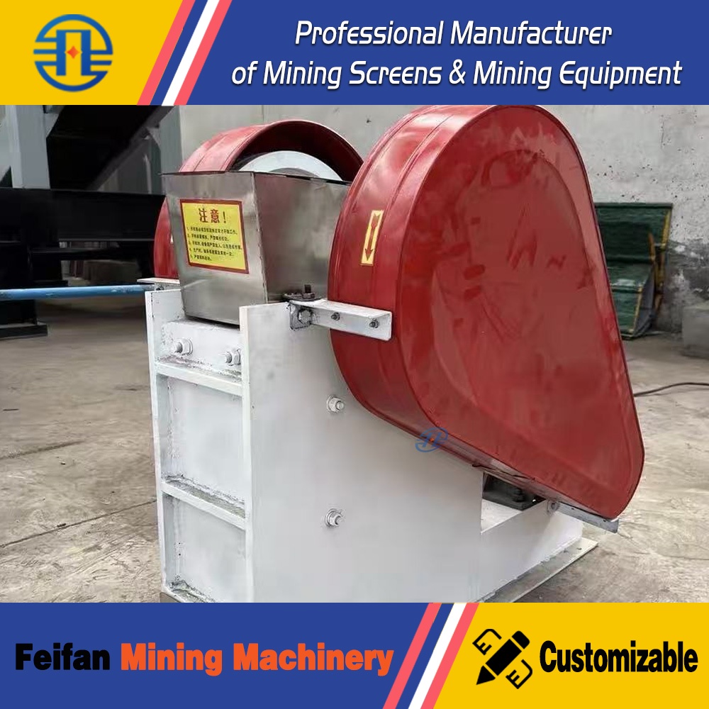 Concasseur à mâchoires OEM PE900×1200 de 144-310tph pour le concassage du basalte avec système de réglage hydraulique, machine certifiée CE