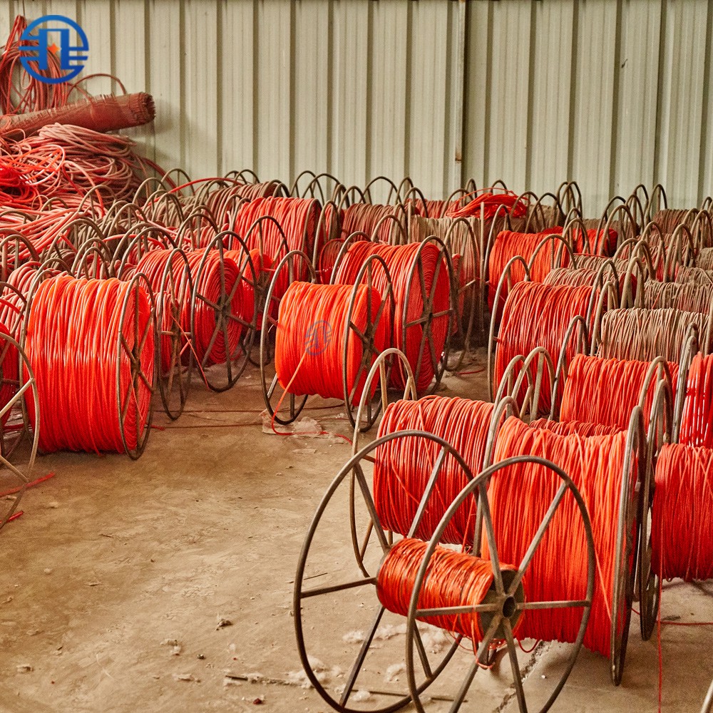Cadres de tamis variés avec fabrication de taille d'installation de tension personnalisée et flexible de toile de crible en polyuréthane
