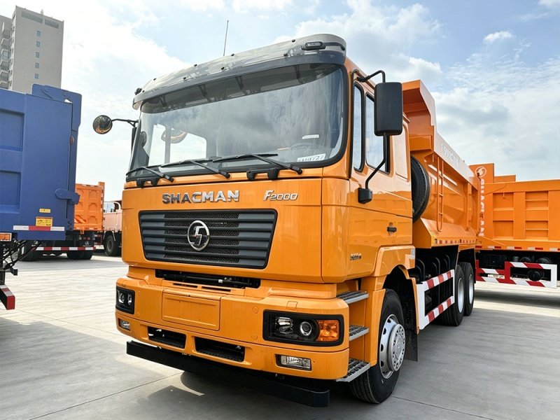 شاحنة قلابة SHACMAN 6x4 F2000