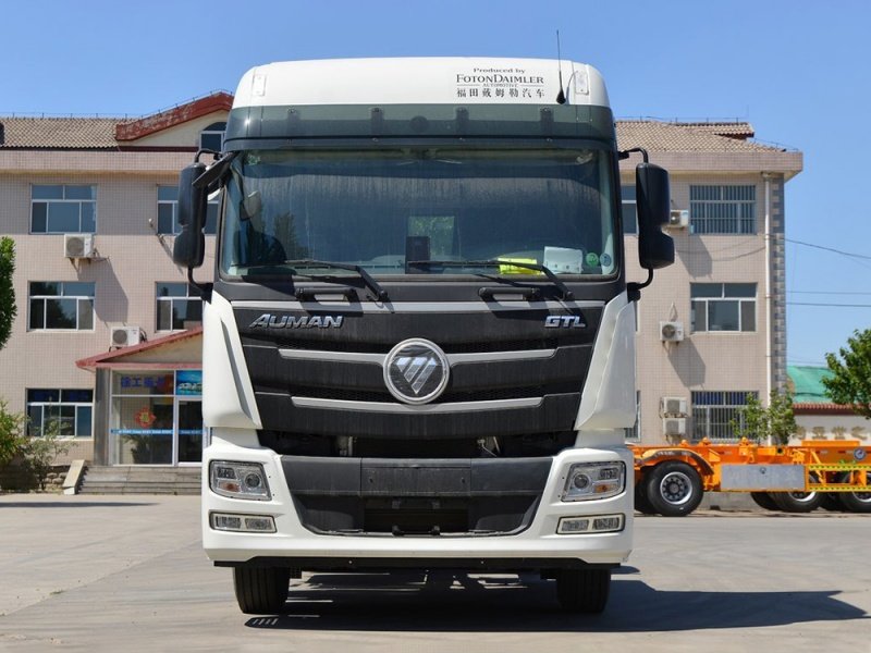 شاحنة جر FOTON Auman GTL 4x2