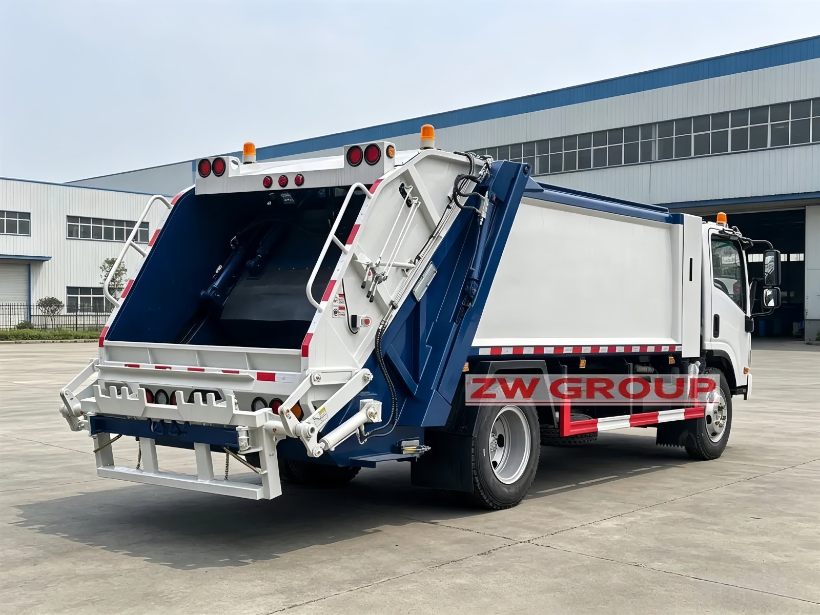 Camion compacteur à ordures ISUZU 12CBM