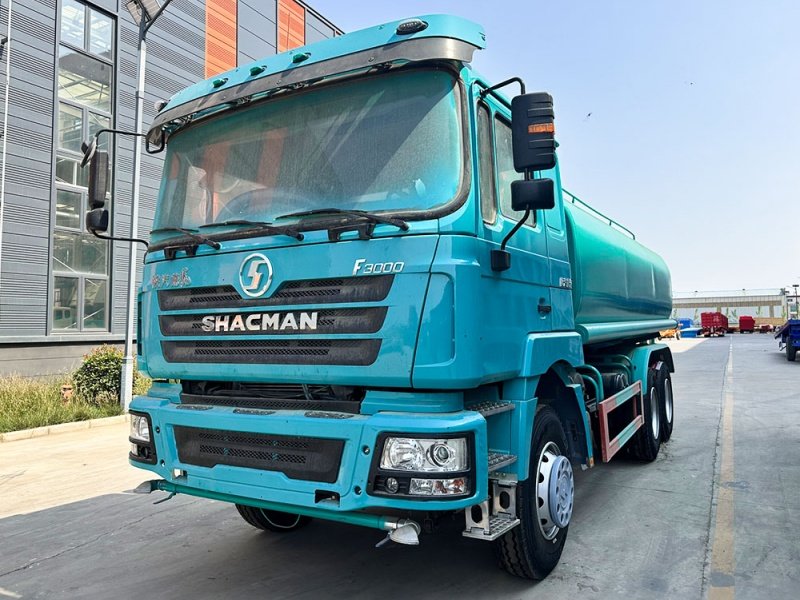 Camion-citerne à eau SHACMAN 6x4 F3000
