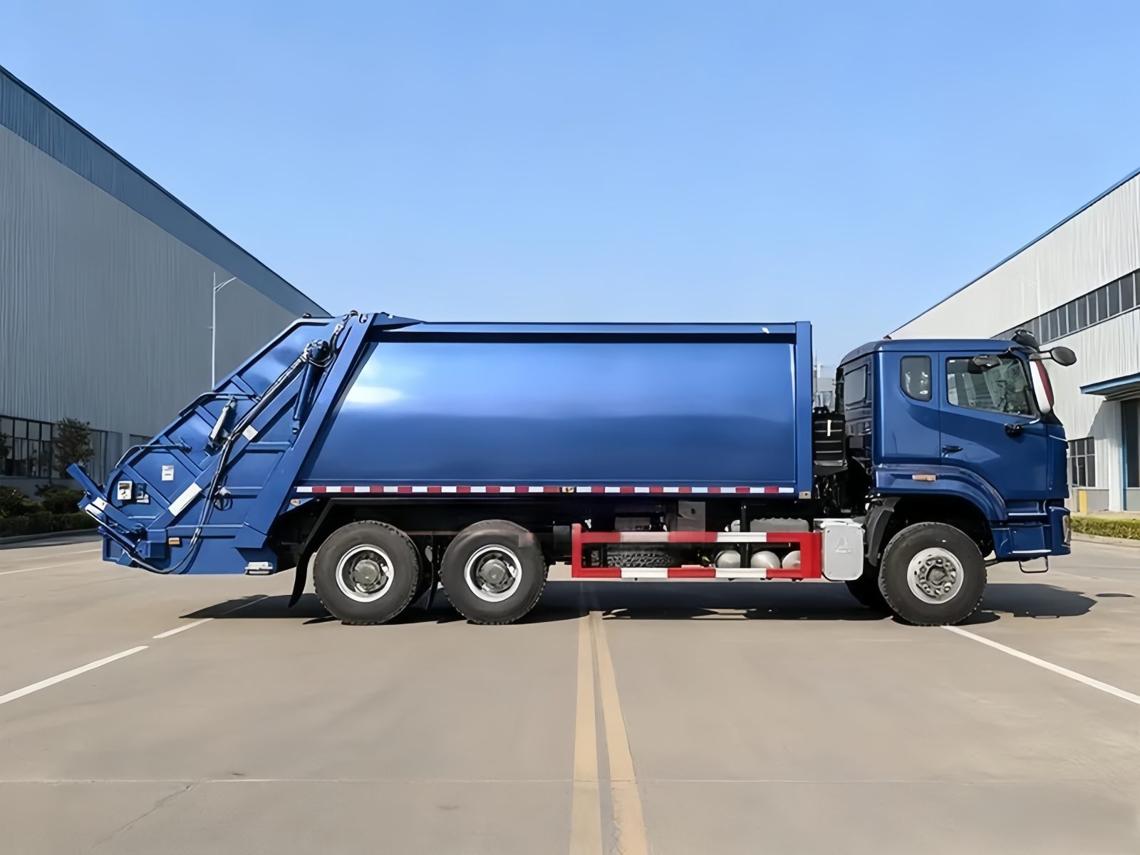 Caminhão de Compressão de Lixo HOWO NX 20 CBM 6x4