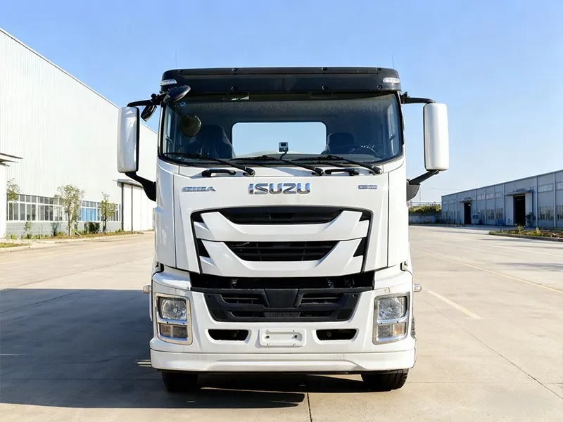 Caminhão-tanque pulverizador de água ISUZU GIGA 6x4 20 CBM