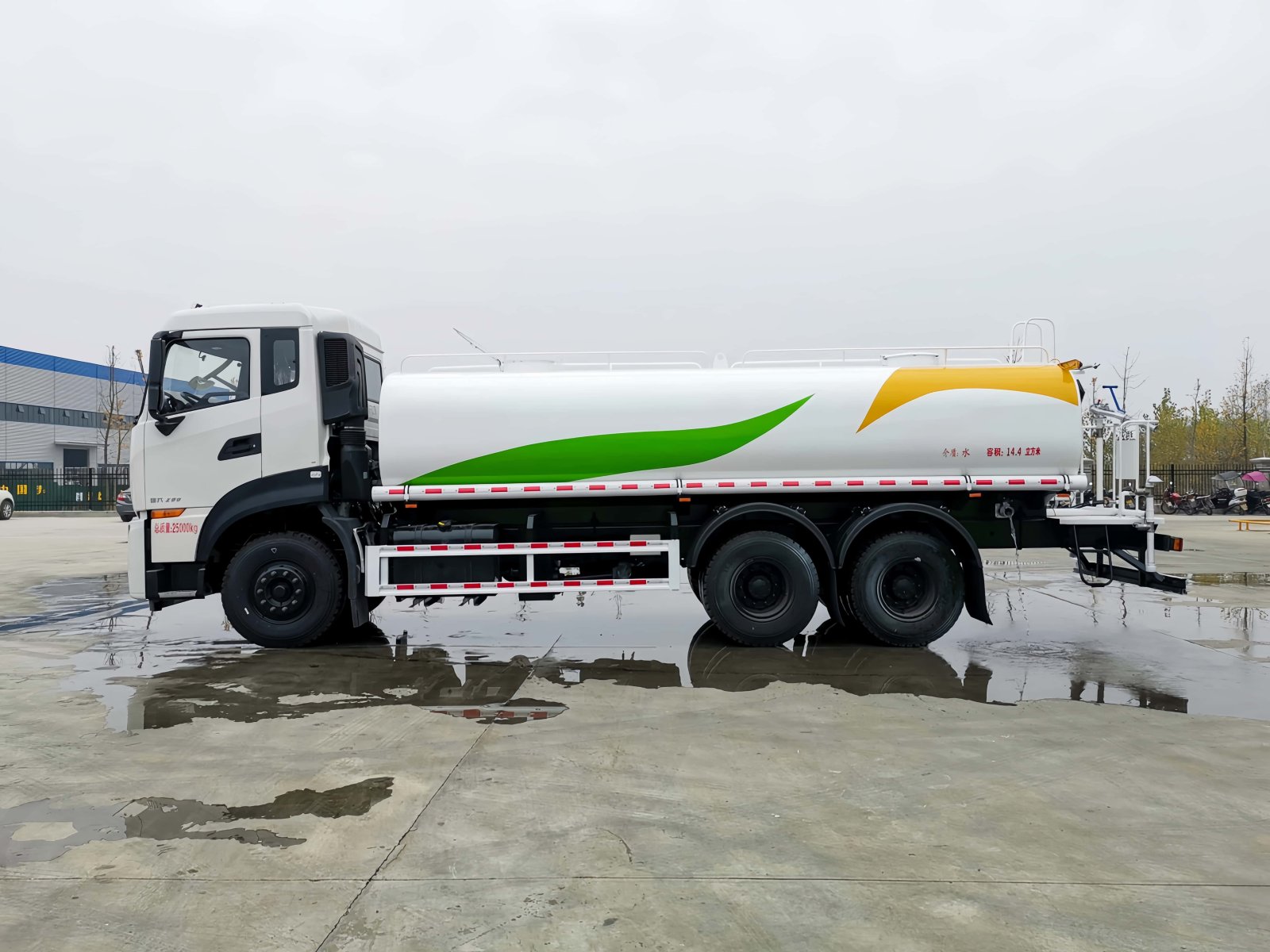 DONGFENG 6x4 Caminhão-pipa pulverizador 20000L
