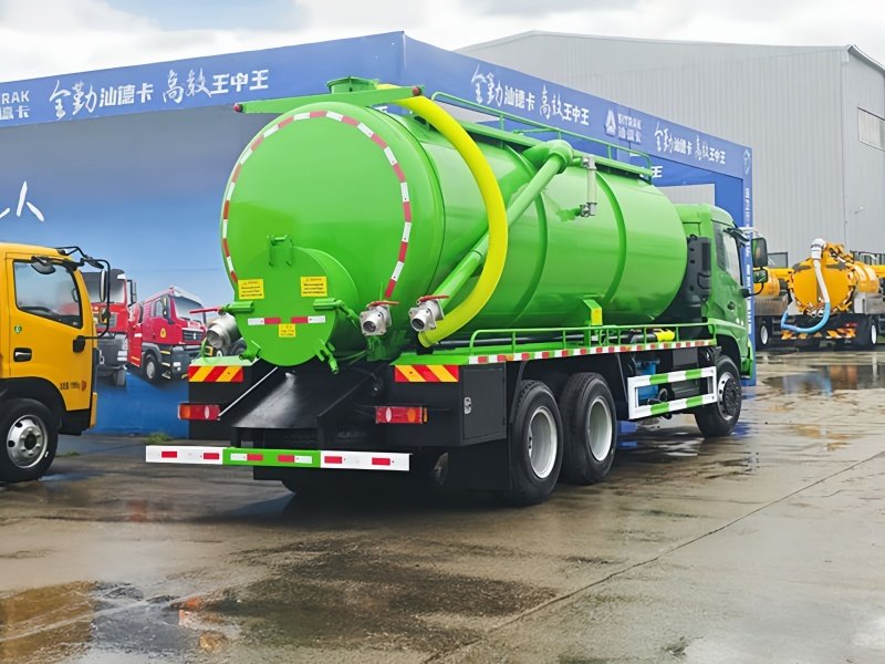 DONGFENG 20CBM Caminhão de esgoto a vácuo