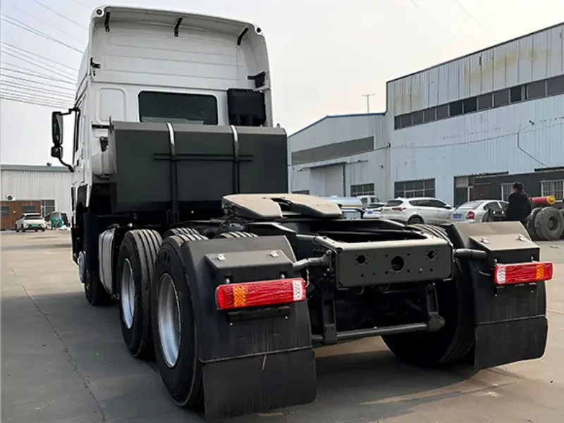 Tractocamión SINOTRUCK HOWO 430 6x4