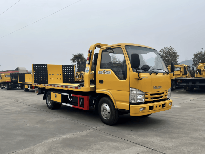 Camión grúa de plataforma ISUZU 4x2 usado