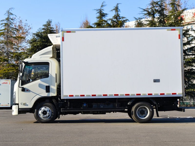 Camión refrigerado JAC 4x2