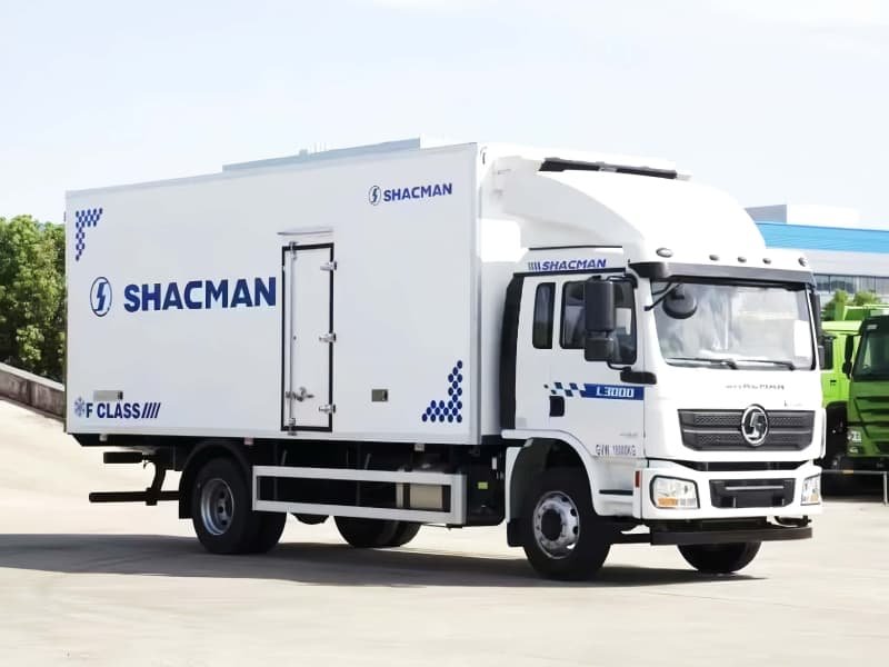 Camión refrigerado SHACMAN L3000 4x2 de 20 toneladas