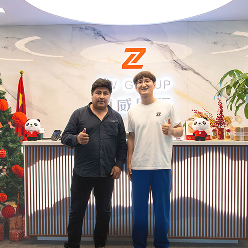Cliente peruano visita ZW Group.