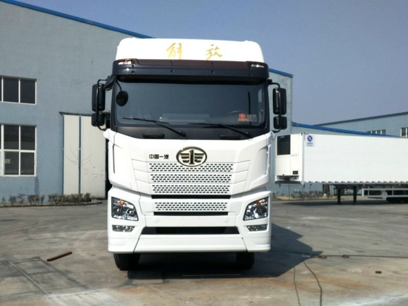 Camión refrigerado FAW JH6 420HP 8x4