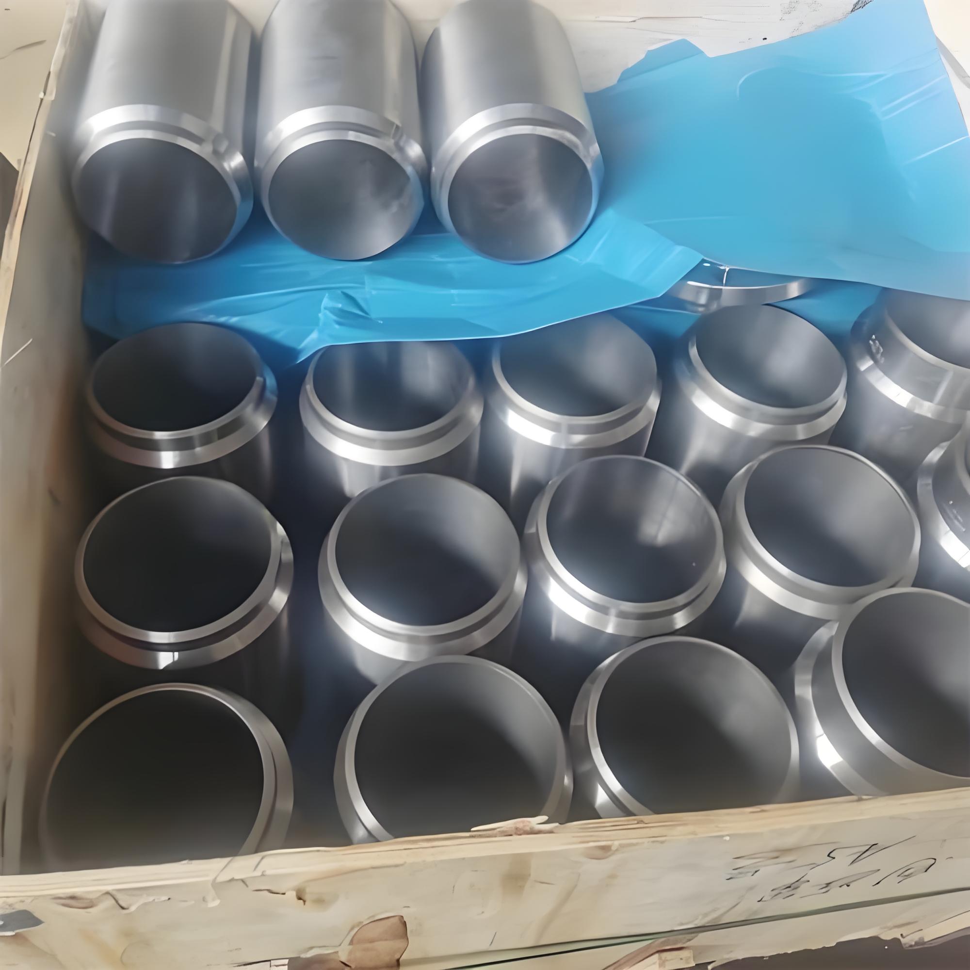 قطع أسطوانية مطروقة