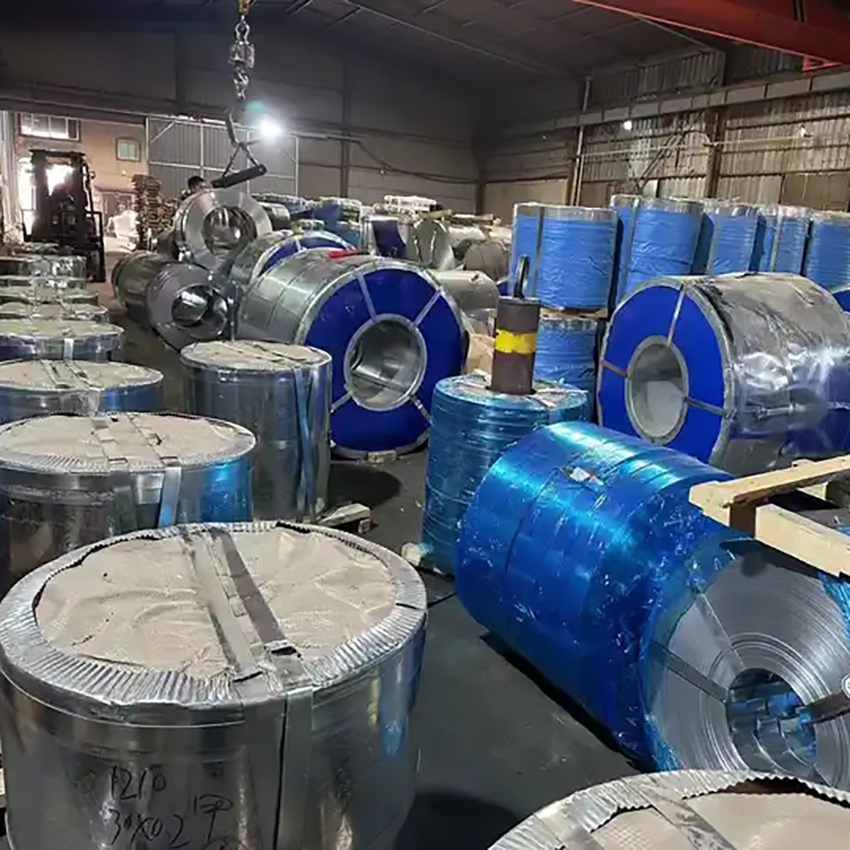 Galvanized steel strip