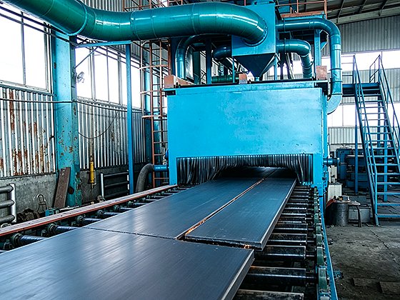 Steel plate pretreatment line shot blasting machine