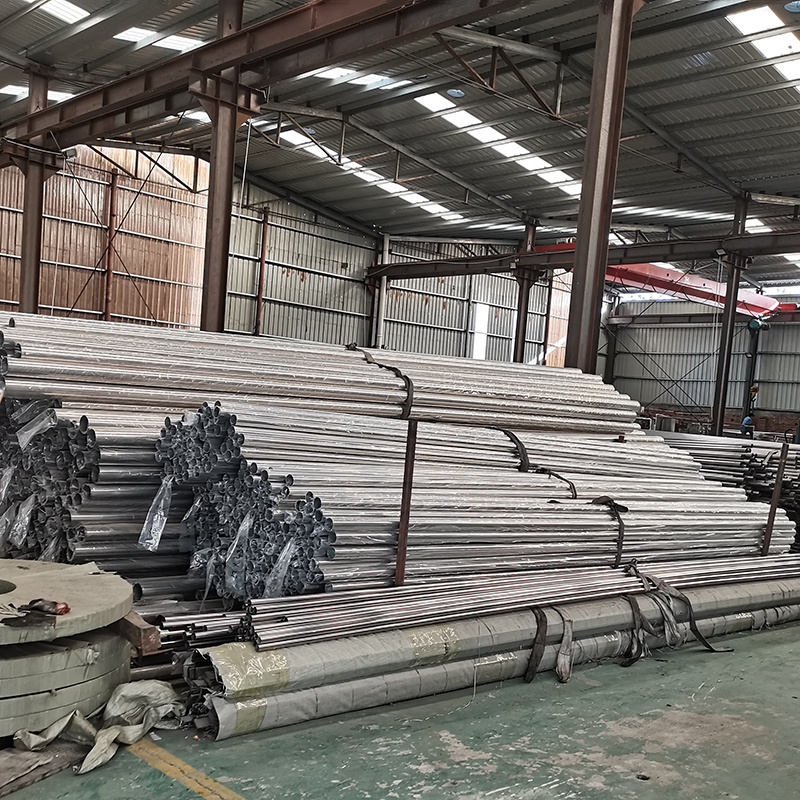 Nickel alloy pipe tube