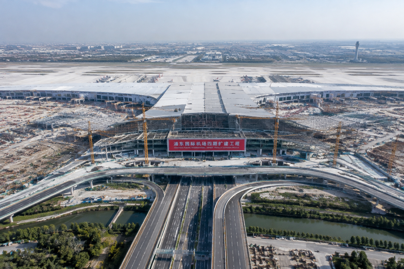 Shanghai Pudong International Airport Phase IV Exp