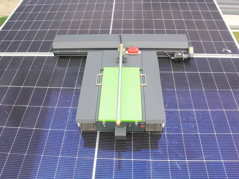 YK1. Single-Head Remote-Control Cleaning Robot