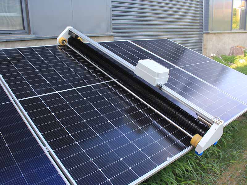 D1. Suspended Photovoltaic Panel Cleaning Machine