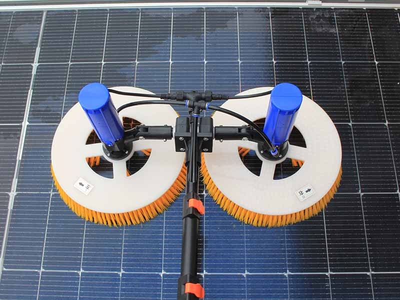 X2. Dual-Head Handheld Disc Cleaning Brush