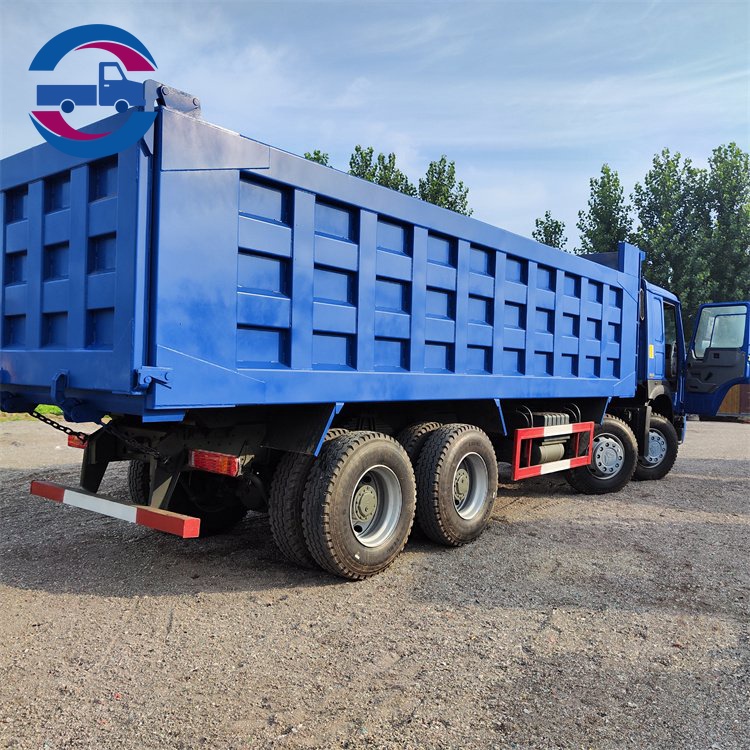 Howo 371 8x4 Dump Truck