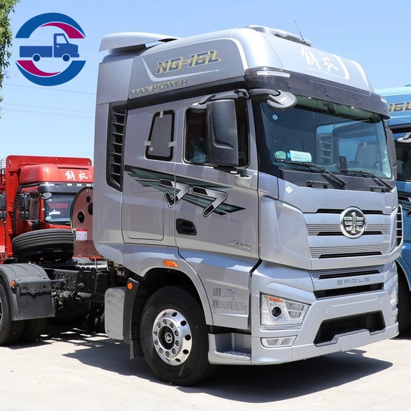 Faw J7 Heavy Truck 600HP 6x4 LNG Automatic Gear Tractor