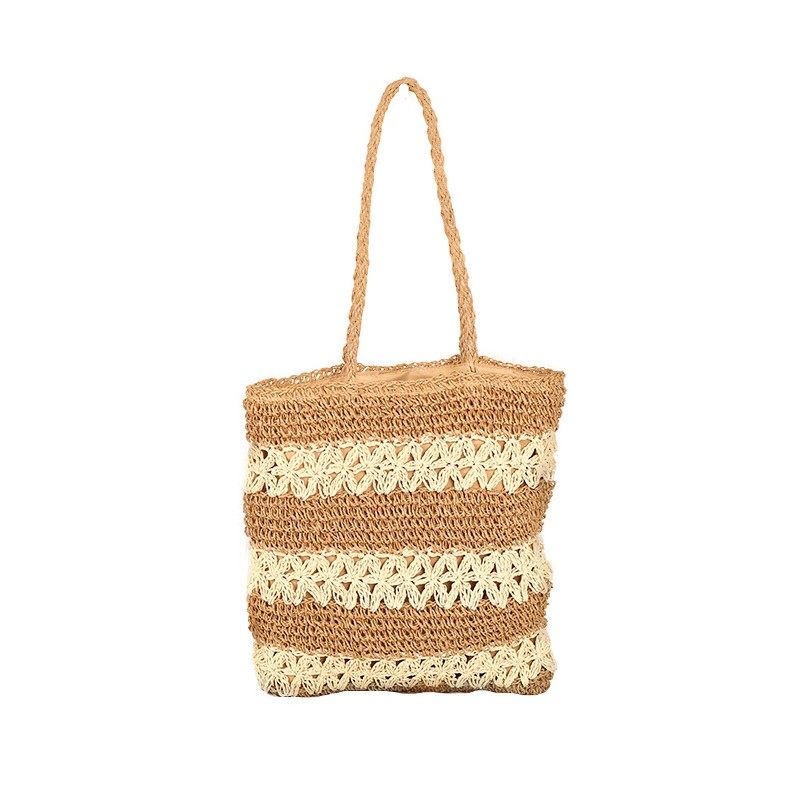 New hollowed-out straw shoulder bag