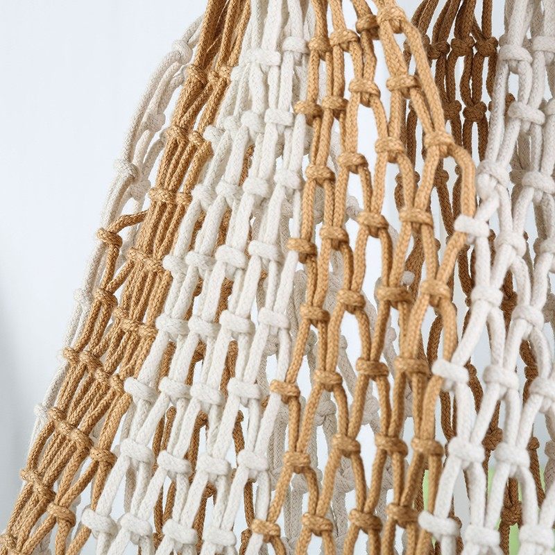 Openwork tassel shoulder bag