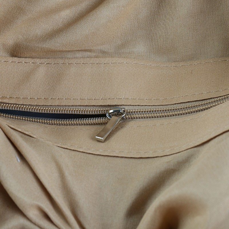 Wooden beaded tassel shoulder bag