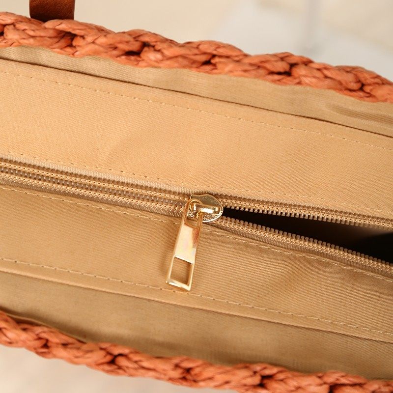 New large-capacity color-blocked bucket bag