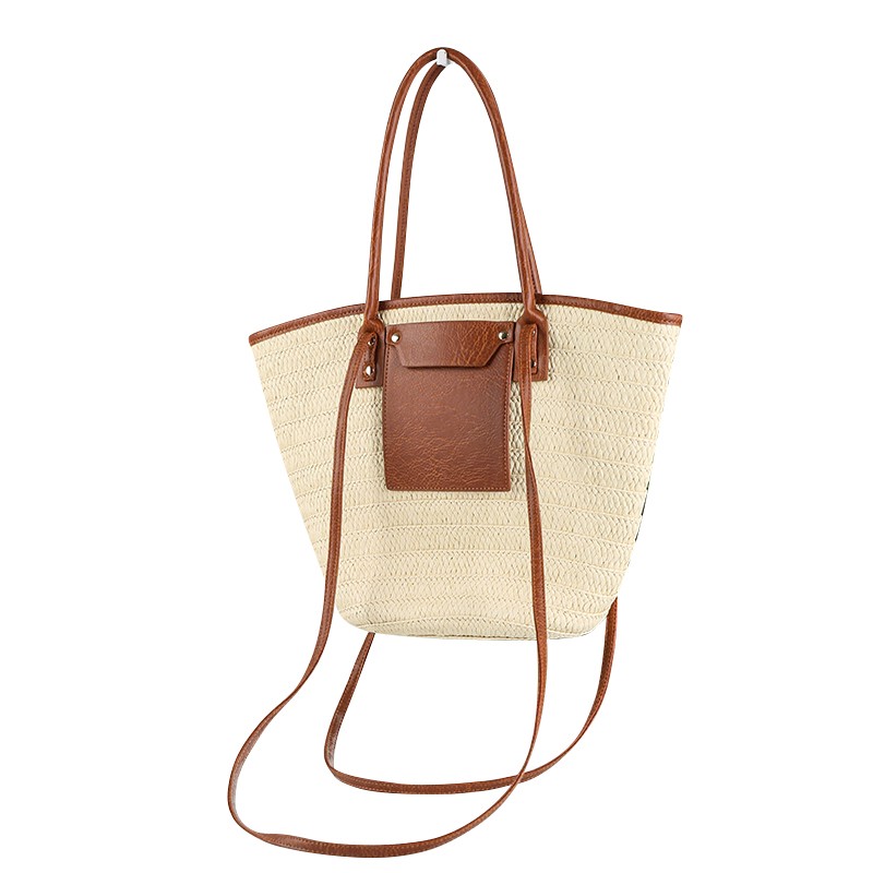 Large capacity straw bag