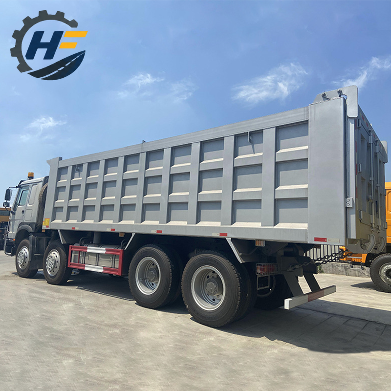 Camion benne Howo 8x4
