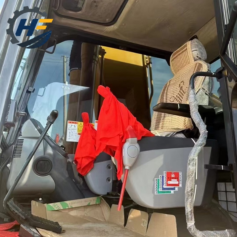 Excavateur de 20 tonnes d'occasion Komatsu PC200