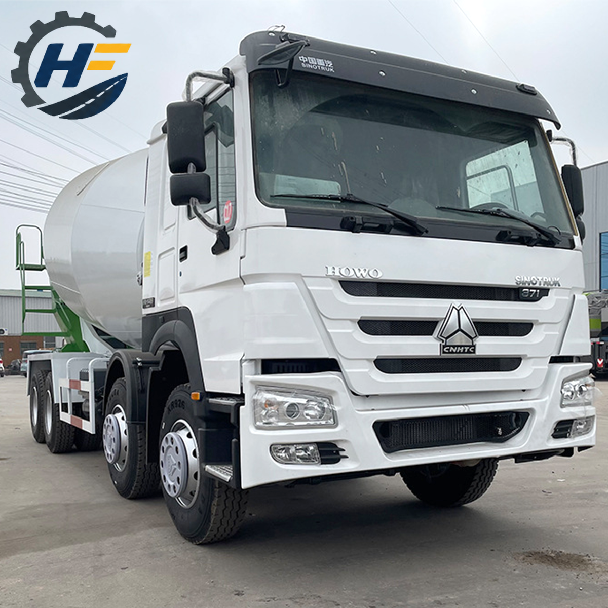 Camion toupie à béton Howo 371 8x4