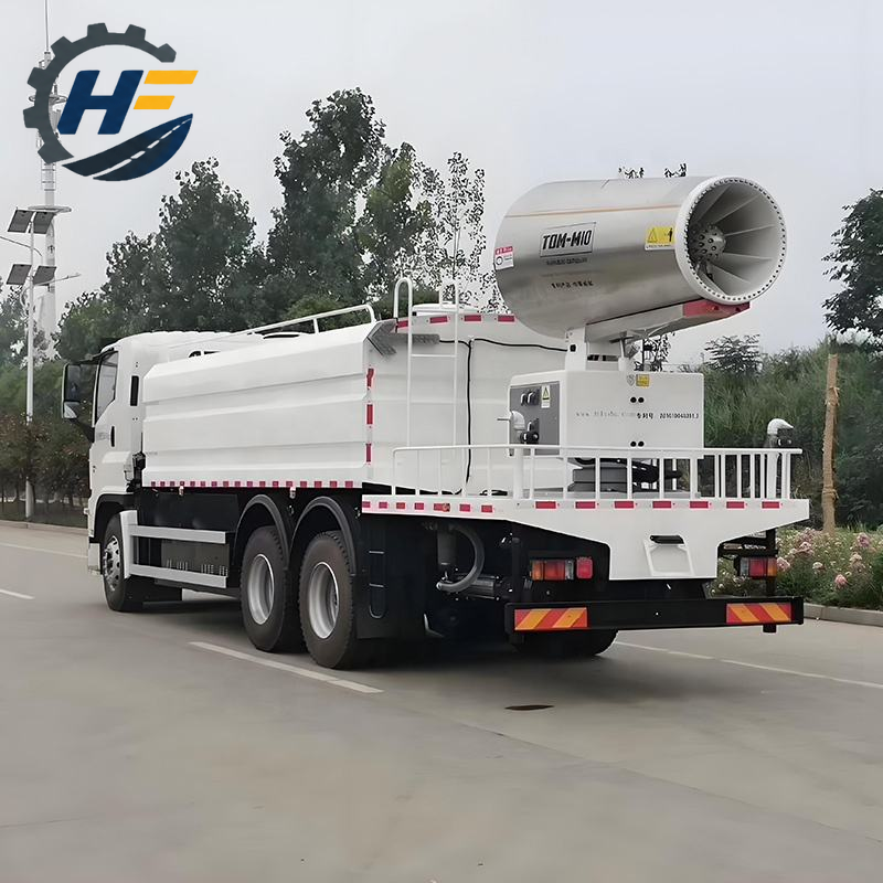 Camion-citerne à eau