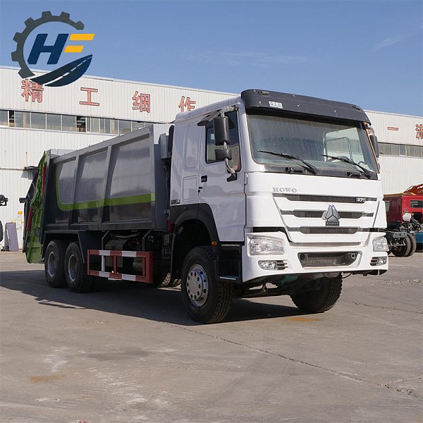 Camion poubelle Howo