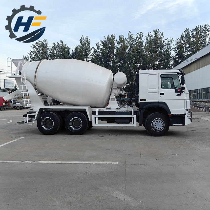 Camion malaxeur à béton Sinotruk Howo 6x4